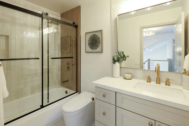 1705 Hawk View Dr, Encinitas, CA 92024