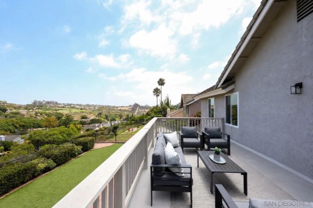 1705 Hawk View Dr, Encinitas, CA 92024
