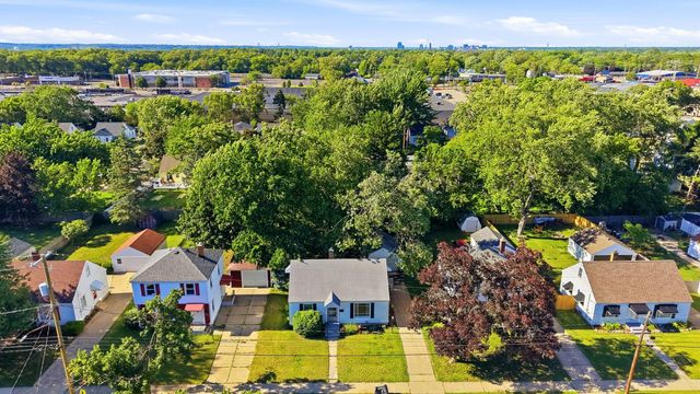 923 Colrain Street SW, Wyoming, MI 49509