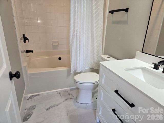 222 S Torrence Street 50, Charlotte, NC 28204