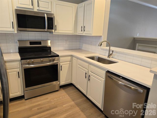 222 S Torrence Street 50, Charlotte, NC 28204