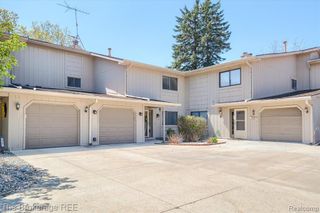 9538 Fenhill Drive, Grand Blanc, MI 48439