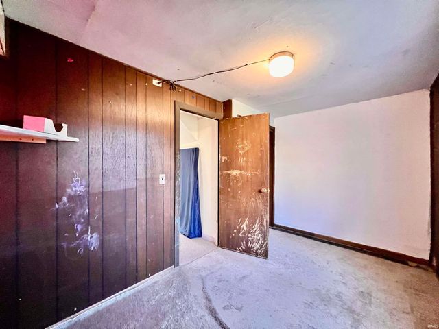 2051 E Wilcken Road, Columbia City, IN 46725