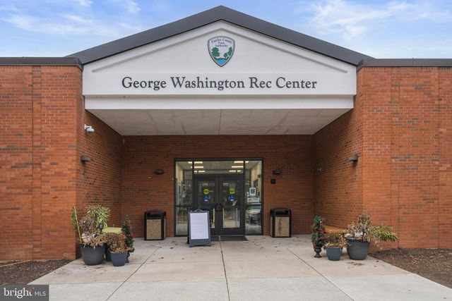 8208 MOUNT VERNON HWY, Alexandria, VA 22309