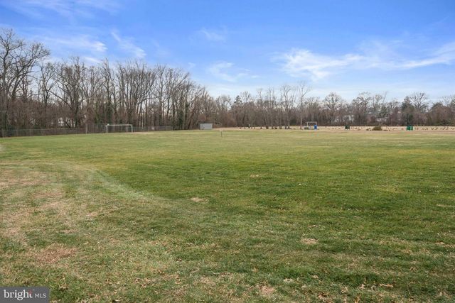 8208 MOUNT VERNON HWY, Alexandria, VA 22309