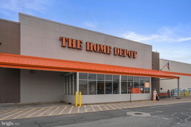 8208 MOUNT VERNON HWY, Alexandria, VA 22309