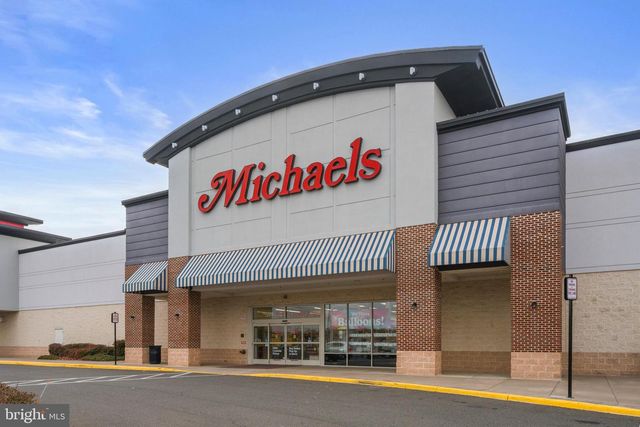 8208 MOUNT VERNON HWY, Alexandria, VA 22309