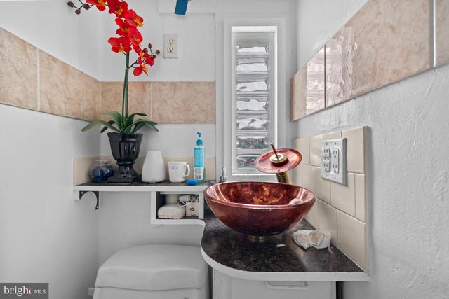 8208 MOUNT VERNON HWY, Alexandria, VA 22309