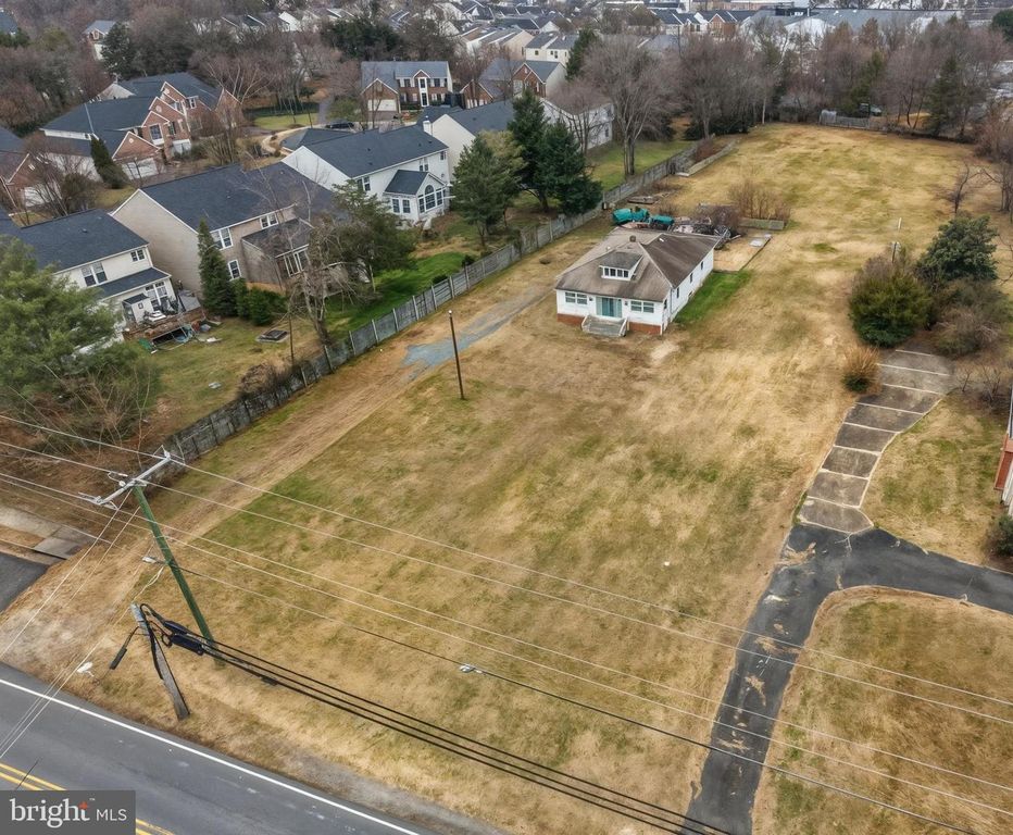 8208 MOUNT VERNON HWY, Alexandria, VA 22309