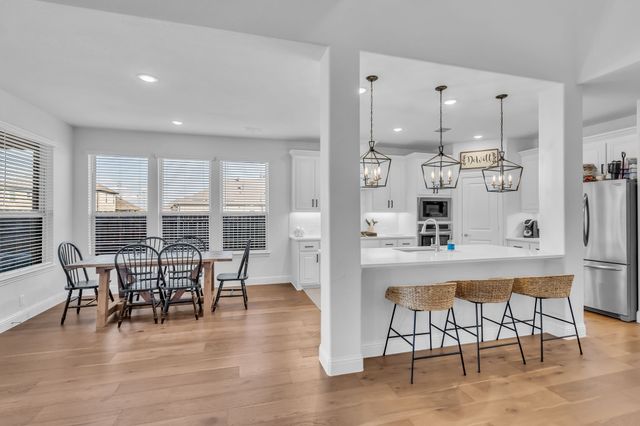 5400 Bardwell Drive, Denton, TX 76226