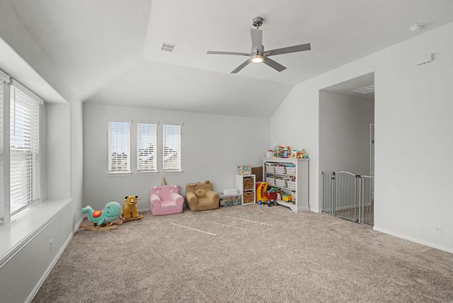 5400 Bardwell Drive, Denton, TX 76226