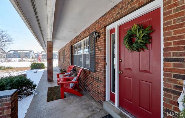 1825 Henke Road, Lake St Louis, MO 63367