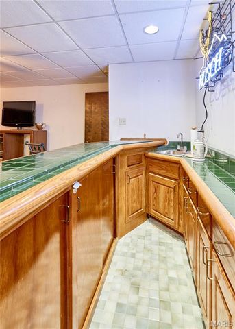 1825 Henke Road, Lake St Louis, MO 63367