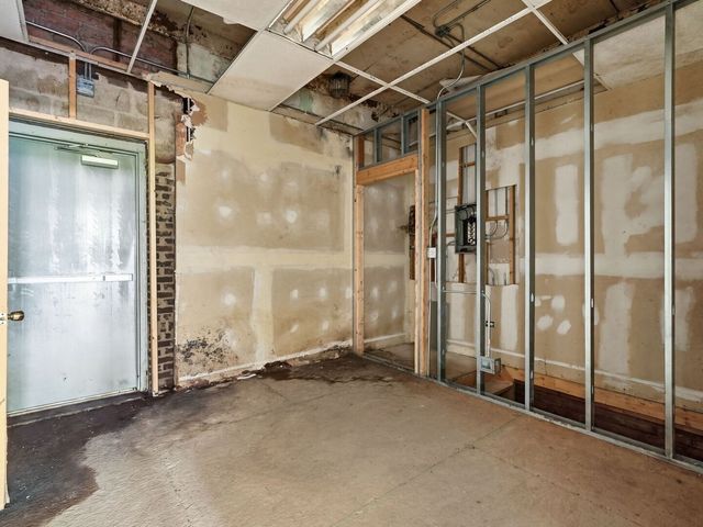 7100 S Morgan Street, Chicago, IL 60621