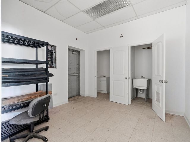 7100 S Morgan Street, Chicago, IL 60621