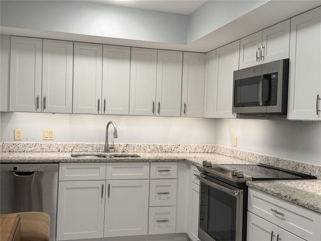 775 LONGBOAT CLUB ROAD 401, Longboat Key, FL 34228