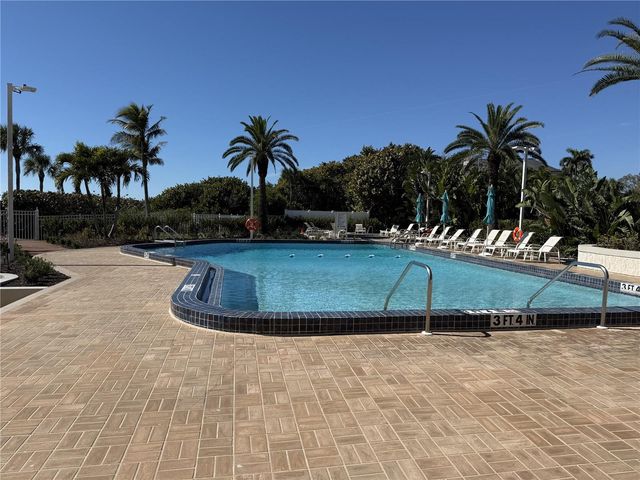 775 LONGBOAT CLUB ROAD 401, Longboat Key, FL 34228