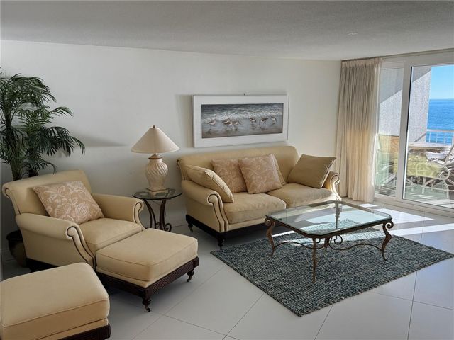 775 LONGBOAT CLUB ROAD 401, Longboat Key, FL 34228