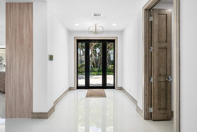 40 Spoonbill Road, Manalapan, FL 33462