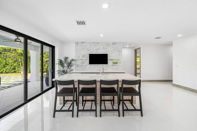 40 Spoonbill Road, Manalapan, FL 33462