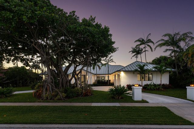 40 Spoonbill Road, Manalapan, FL 33462