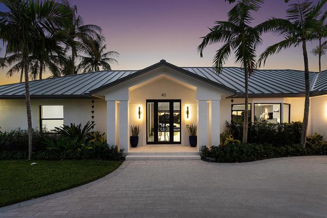 40 Spoonbill Road, Manalapan, FL 33462