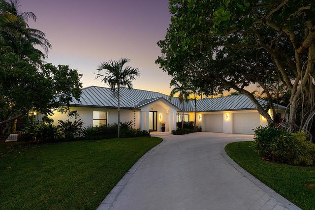 40 Spoonbill Road, Manalapan, FL 33462