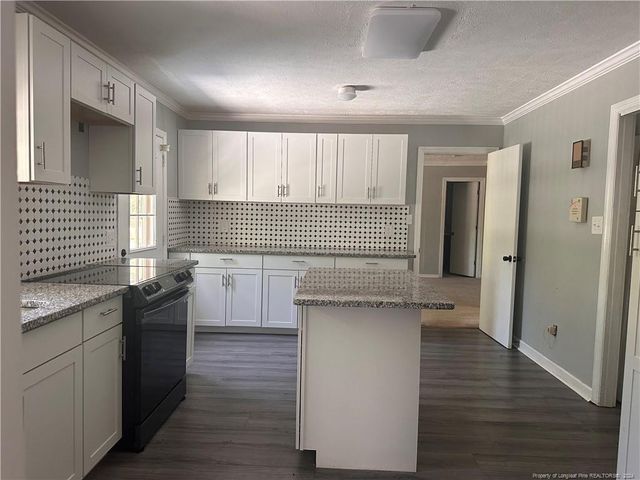 306 W 33rd Street, Lumberton, NC 28358