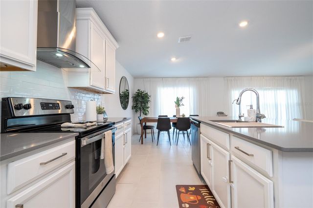 5391 PRESERVE BOULEVARD, St Cloud, FL 34772