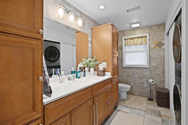 4223 Canterbury LANE, Mount Pleasant, WI 53403