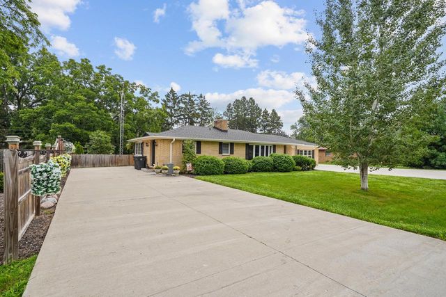4223 Canterbury LANE, Mount Pleasant, WI 53403