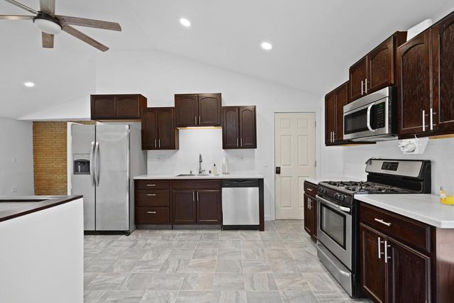 4223 Canterbury LANE, Mount Pleasant, WI 53403