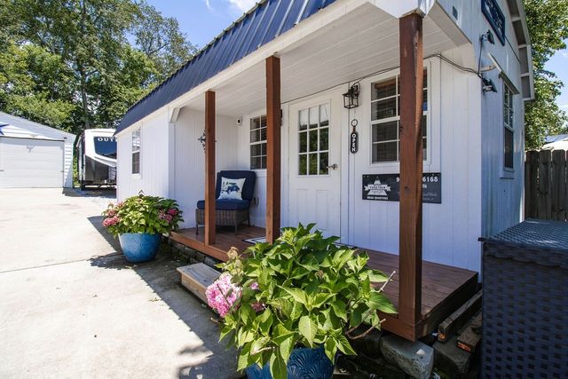 3928 Hearthstone Dr, Chapel Hill, TN 37034