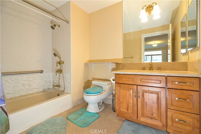 13798 Roswell Avenue B227, Chino, CA 91710