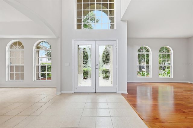 10125 FOXHURST COURT, Orlando, FL 32836