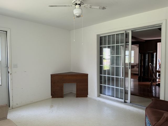 2109 Willow Grove Hwy, Allons, TN 38541
