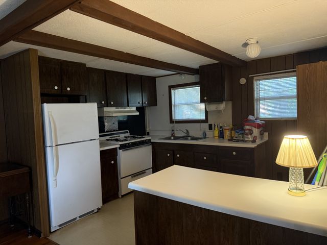 2109 Willow Grove Hwy, Allons, TN 38541