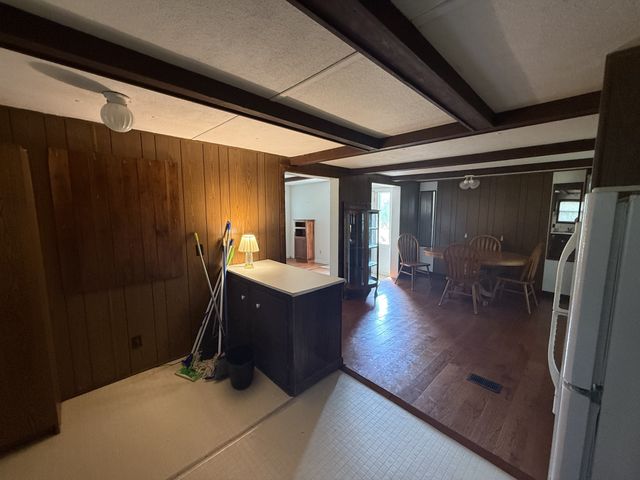 2109 Willow Grove Hwy, Allons, TN 38541