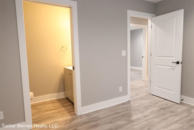 518 S Sullivan Avenue, Fremont, MI 49412