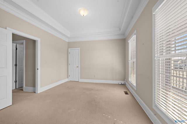 4901 Bridgehampton Road SE, Owens Cross Roads, AL 35763