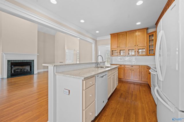 4901 Bridgehampton Road SE, Owens Cross Roads, AL 35763