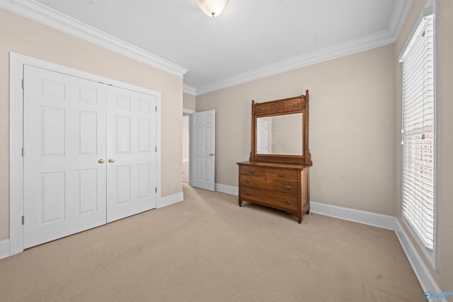 4901 Bridgehampton Road SE, Owens Cross Roads, AL 35763