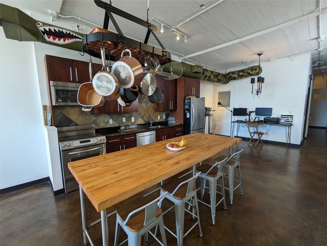 1122 Jackson Street 301, Dallas, TX 75202