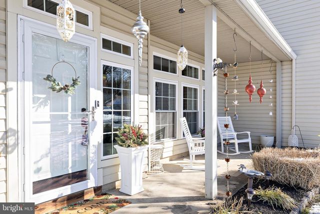 425 LONGFELLOW DR, Williamstown, NJ 08094