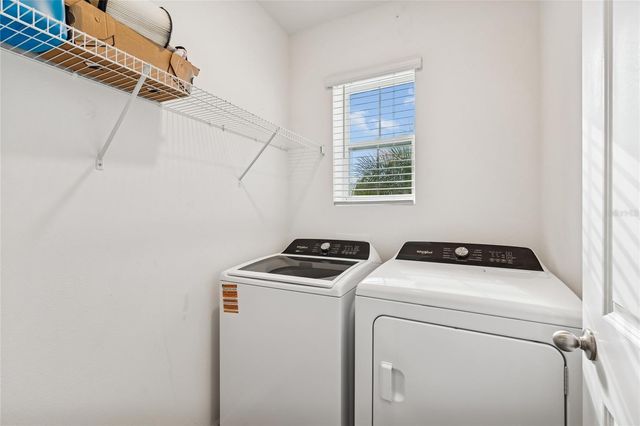 5221 HILLSIDE MEADOW PLACE, Tampa, FL 33610