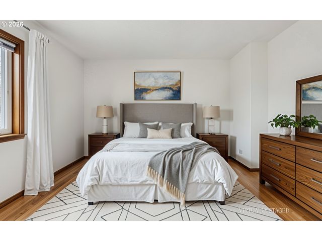 17441 Wake Robin Cir, Oregon City, OR 97045