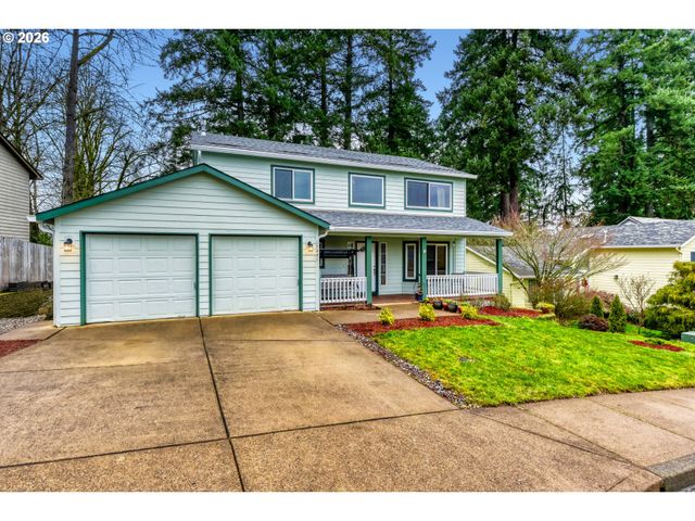 17441 Wake Robin Cir, Oregon City, OR 97045