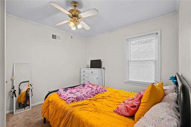 2700 S SCOTT Avenue, Independence, MO 64052