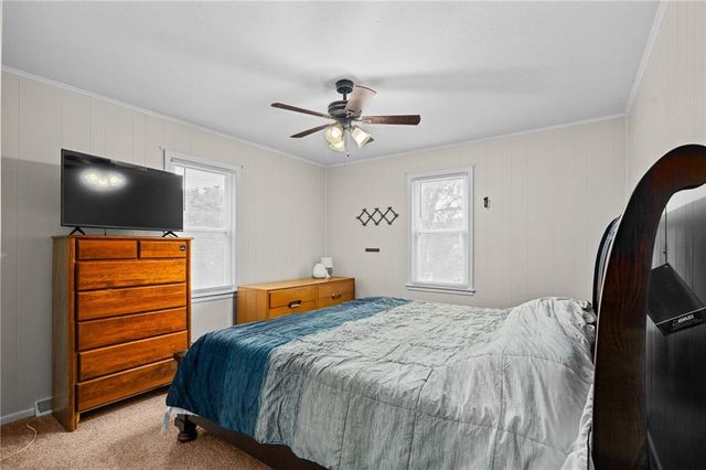 2700 S SCOTT Avenue, Independence, MO 64052