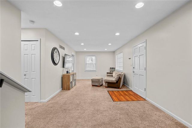 2700 S SCOTT Avenue, Independence, MO 64052